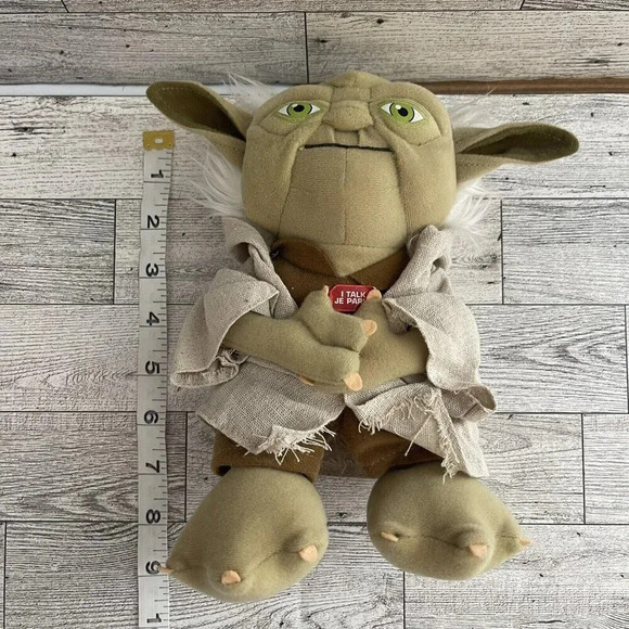 Star Wars Lucas Films 9" Talking Yoda Underground Toys Stuffed Plush Toy Works - Picture 6 of 6